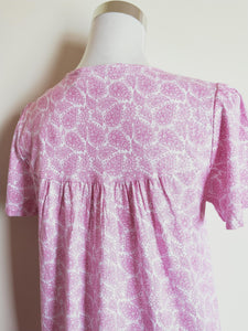 Schrank Cotton Jersey Nightie in Pink Paisley SK310P